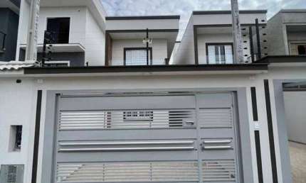 Sobrado com 3 dormitórios à venda, 114 m² por R$ 820.000,00 - Center Ville - Arujá/SP