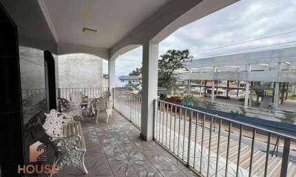 Casa com 4 dormitórios para alugar, 250 m² por R$ 4.500,00/mês - Centro - Arujá/SP