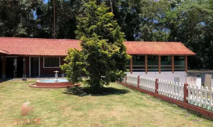 Chácara com 4 dormitórios à venda, 1400 m² por R$ 1.800.000,00 - Parque Jacarandas - Arujá/SP