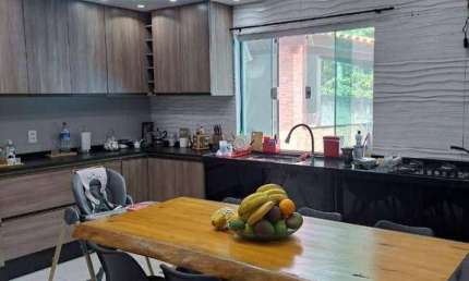 Sítio com 2 dormitórios à venda, 900 m² por R$ 950.000 - Bom Retiro - Santa Isabel/SP