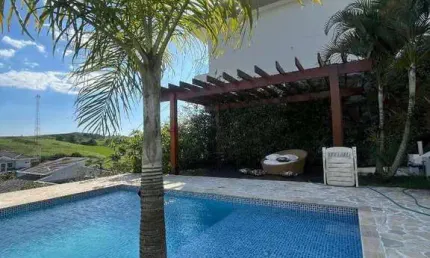 Casa com 3 dormitórios à venda, 300 m² por R$ 2.200.000 - Terras de Santa Helena - Jacareí/SP
