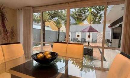 Casa com 3 suítes à venda, 330 m² por R$ 2.500.000 - Altos de Santanna - Jacareí/SP