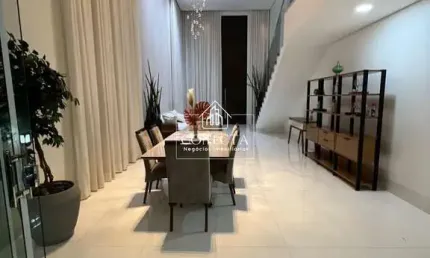 Casa dos sonhos no condomínio splêndido: conforto, segurança e lazer