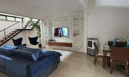 Casa com 4 quartos à venda no Jardim Karaíba, Uberlândia 