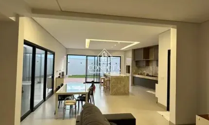 Casa em condomínio fechado com 3 quartos à venda no Grand Ville, Uberlândia 