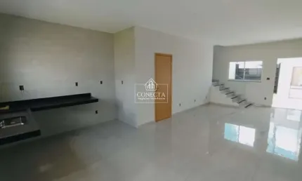Casa com 3 quartos à venda em Laranjeiras, Uberlândia 