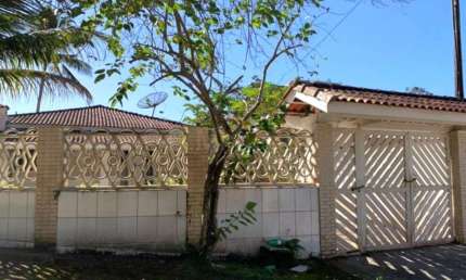 Casa em condomínio fechado com 4 quartos à venda na RUA DAS ROSAS ESQUINA COM GIRASSOIS, 97, Praia da Lagoinha, Ubatuba por R$ 1.000.000