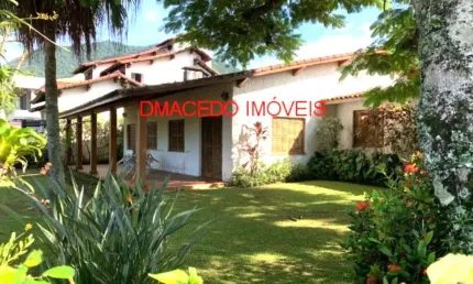 Casa em condomínio fechado com 5 quartos à venda na av. copacabana, 550, praia da lagoinha, ubatuba, 330 m2 por r$ 4.000.000