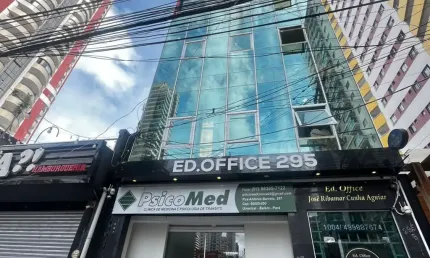 Sala comercial com 1 sala para alugar na Rua Antônio Barreto, Umarizal, Belém