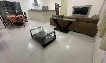 Casa com 4 dormitórios à venda, 200 m² por R$ 1.300.000 - Jardim Flamboyant - Cabo Frio/RJ