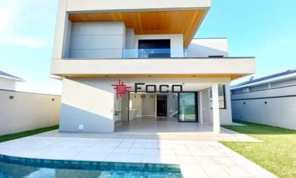 LT Casa / Condomínio Mont Blanc / Urbanova / 04 Dormitórios / 318m² / São José dos Campos