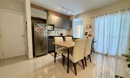 Lindo apartamento no Costa e Silva, suite + 1 quarto, 2 vagas de garagem, 65m2 privativos