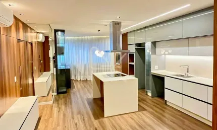 Residencial MontSerrat - Apartamento à Venda no Anita Garibaldi | 97 m² | Suíte com Closet | 2 Vagas | Andar Alto | Home Club Completo