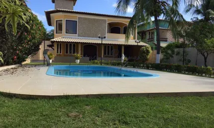Casa em Condomínio para Locação em Camaçari, Jauá (Abrantes), 4 dormitórios, 4 suítes, 7 banheiros, 4 vagas