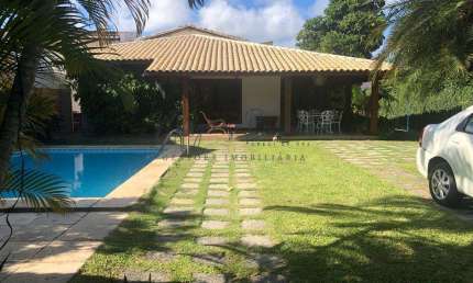 Casa para Venda em Lauro de Freitas, Vilas Do Atlântico, 4 dormitórios, 1 suíte, 5 banheiros, 4 vagas