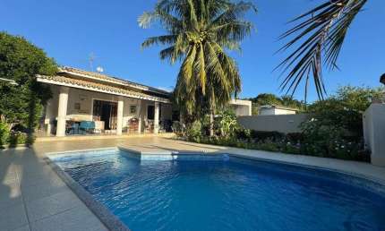 Casa em Condomínio para Locação em Lauro de Freitas, Portão, 4 dormitórios, 1 suíte, 4 banheiros, 3 vagas