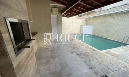 Imperdível Casa à Venda em Santos-SP, Bairro Ponta da Praia. 3 Quartos, 1 Suíte, 2 Salas, 4 Banheiros, 2 Vagas de Garagem!