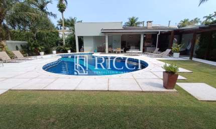 Casa de luxo no Jardim Acapulco Guarujá com 5 quartos