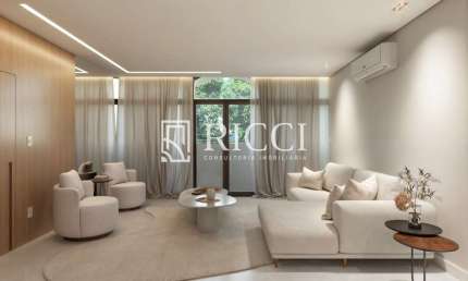 Apartamento à venda em Santos-SP, no bairro Boqueirão, perto da praia: 4 quartos, 2 vagas de garagem, 270m²! Porteira fechada, decorado.