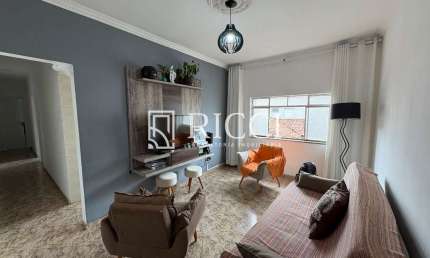 Apartamento à venda em Santos-SP, bairro Aparecida: 2 quartos, 1 sala, 1 banheiro, 1 vaga.