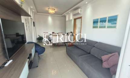 Apartamento de 2 Quartos, sendo 2 Suítes, no Campo Grande em Santos