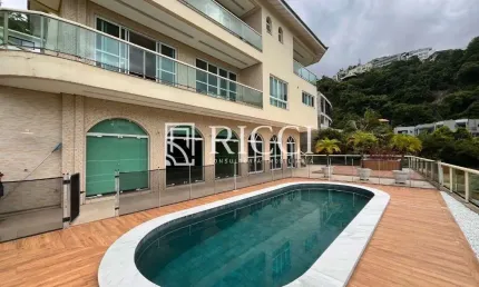 Casa com 4 quartos à venda no Marapé, Santos 