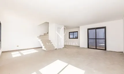 Sobrado com 3 dormitórios à venda, 101 m² por r$ 669.000 - xaxim - curitiba/pr