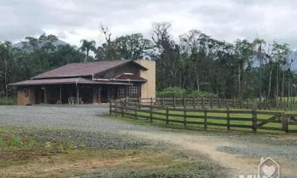 Chácara / sítio com 4 quartos à venda na Rua Quinze de Novembro, 422, Vila Nova, Joinville