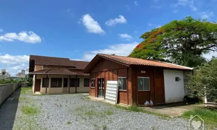 Casa com 3 quartos à venda na Rua Quinze de Novembro, 8759, Vila Nova, Joinville
