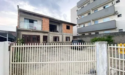 Casa com 3 quartos à venda na Rua Quinze de Novembro, 44007, Vila Nova, Joinville