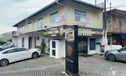 Casa com 3 quartos à venda na Rua Quinze de Novembro, 20097, Vila Nova, Joinville