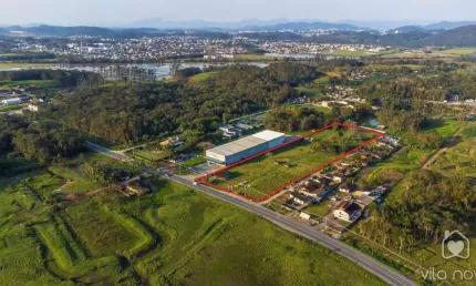 Chácara / sítio com 2 quartos à venda na Rua Quinze de Novembro, 53378, Vila Nova, Joinville