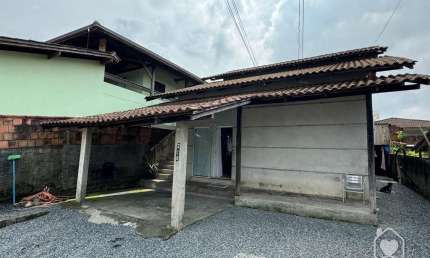 Casa com 4 quartos à venda na Rua Quinze de Novembro, 16991, Vila Nova, Joinville
