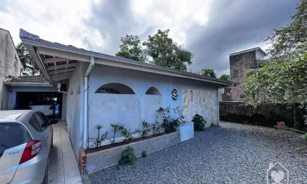 Casa com 3 quartos à venda na Rua Quinze de Novembro, 27175, Vila Nova, Joinville