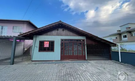 Ponto comercial para alugar na Rua Sebastião Jonck, 430, Vila Nova, Joinville