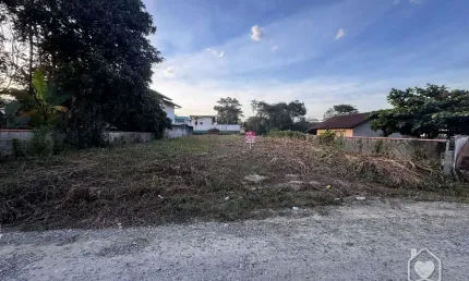 Terreno à venda na Rua Quinze de Novembro, 58935, Vila Nova, Joinville