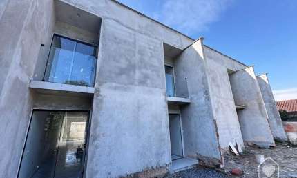 Casa com 2 quartos à venda na Rua Quinze de Novembro, 32236, Vila Nova, Joinville