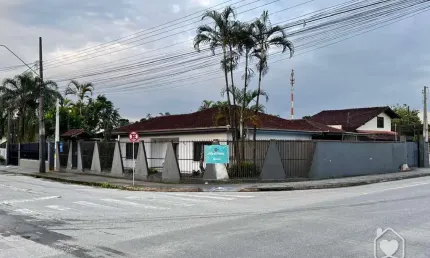 Casa com 3 quartos à venda na Rua São Firmino, 85234, Vila Nova, Joinville
