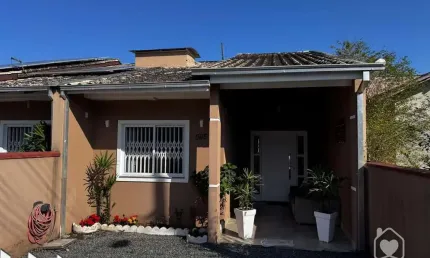 Casa com 2 quartos à venda na Rua Quinze de Novembro, 64414, Vila Nova, Joinville