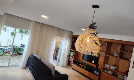 Excelente casa á venda no condomínio Vila das Flores Mogilar