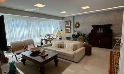 Apartamento com 3 quartos à venda na São Paulo, 407, Pitangueiras, Lauro de Freitas por R$ 990.000