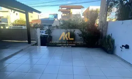 Casa em condomínio fechado com 2 quartos para alugar na Sucupió, 2, Abrantes, Camaçari por R$ 4.000