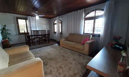 Casa com 5 quartos à venda na Rua Visconde de Abaeté, 392, Bairro Alto, Curitiba