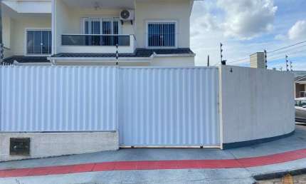 Casa com 2 quartos à venda na Rua Marcio Henrique de Souza, 11, Forquilhas, São José por R$ 650.000