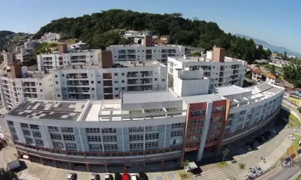Apartamento com 2 quartos à venda na Rua Humberto Anibal Climaco, 266, Forquilhinhas, São José, 58 m2 por R$ 350.000