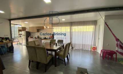 Casa Pré-moldada para Venda em Praia do Estaleirinho Balneário Camboriú-SC