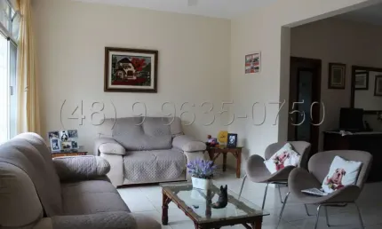 Casa com 3 quartos à venda na Rua São Tomáz de Aquino, 304, Trindade, Florianópolis por R$ 2.000.000