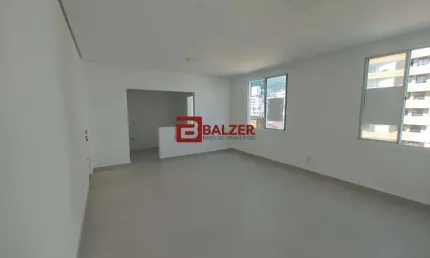 Apartamento com 2 quartos à venda na avenida mauro ramos, 1250, centro, florianópolis por r$ 550.000