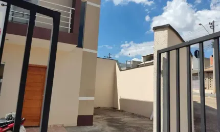 Sobrado 2 dormitorios  para venda  em Sorocaba no bairro Parque São Bento