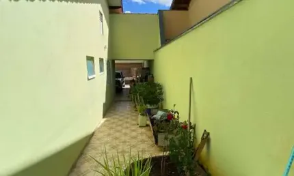 Casa 2 dormitorios 1 suites  para venda  em Sorocaba no bairro Jardim Leocádia